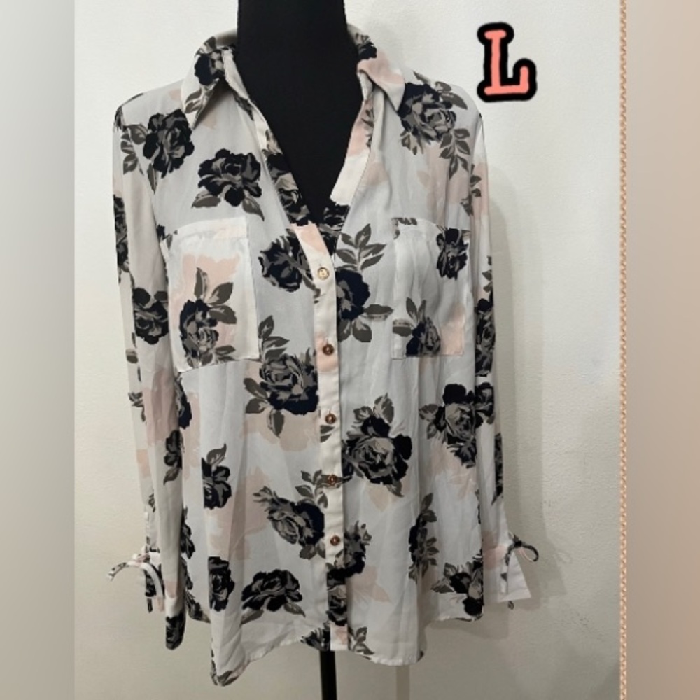 Lovely work/casual blouse size L. $12